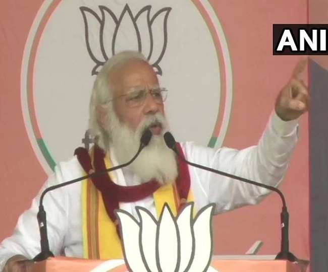 मोदी ने कहा, “टोलाबाज बंगाल को लुटते रहे और दीदी आप देखती रही”