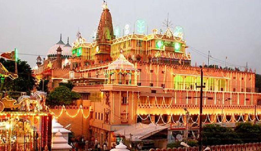 मथुरा के मंदिरों में कृष्ण जन्माष्टमी की तैयारियां शुरू